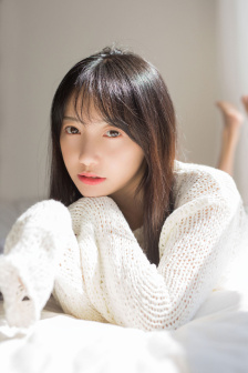 随风飘的月影兰